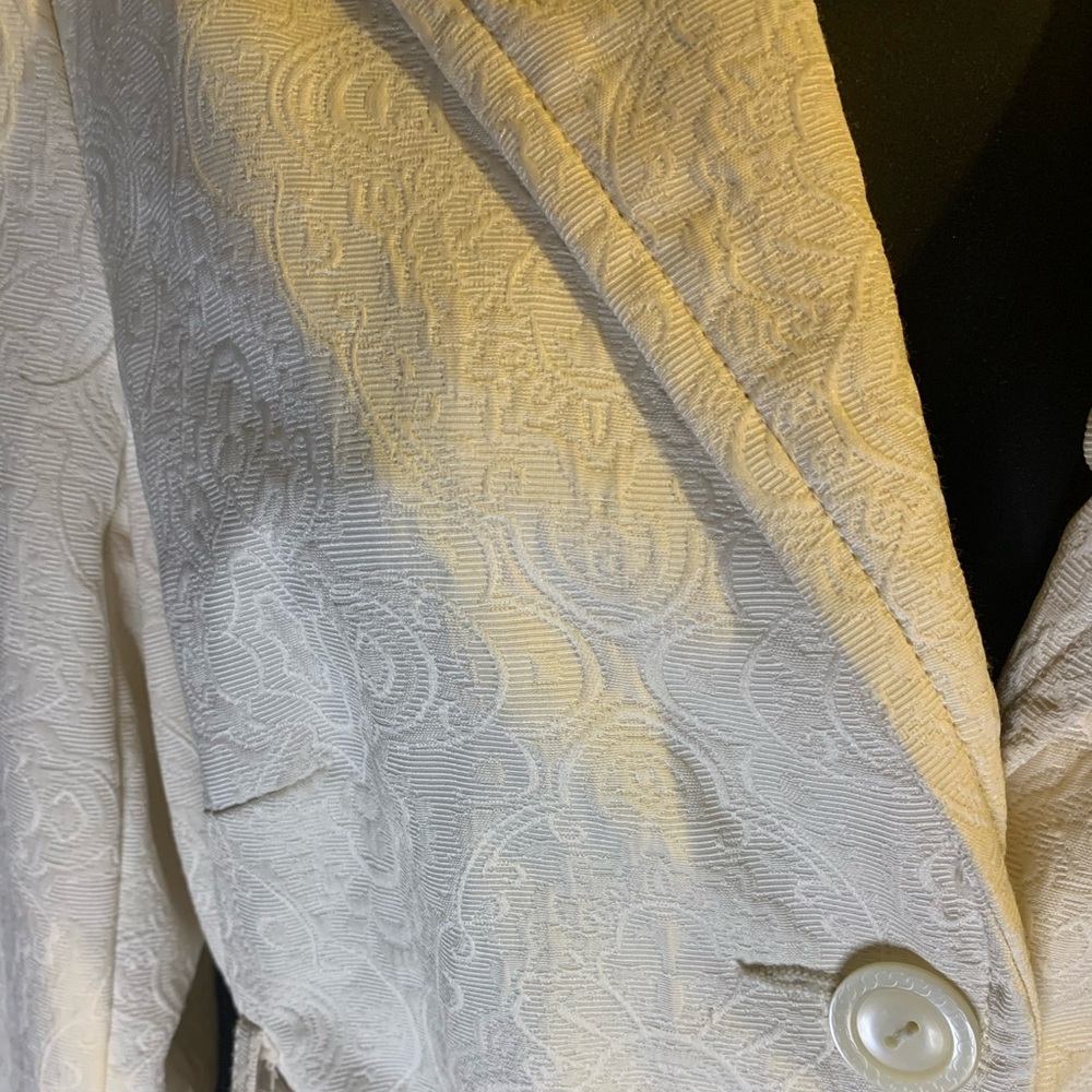 Fancy Jacket - Picture 3 of 4